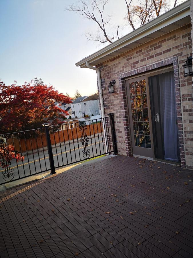 Luxury Hotel-Style Room In Queens, New York Exterior photo